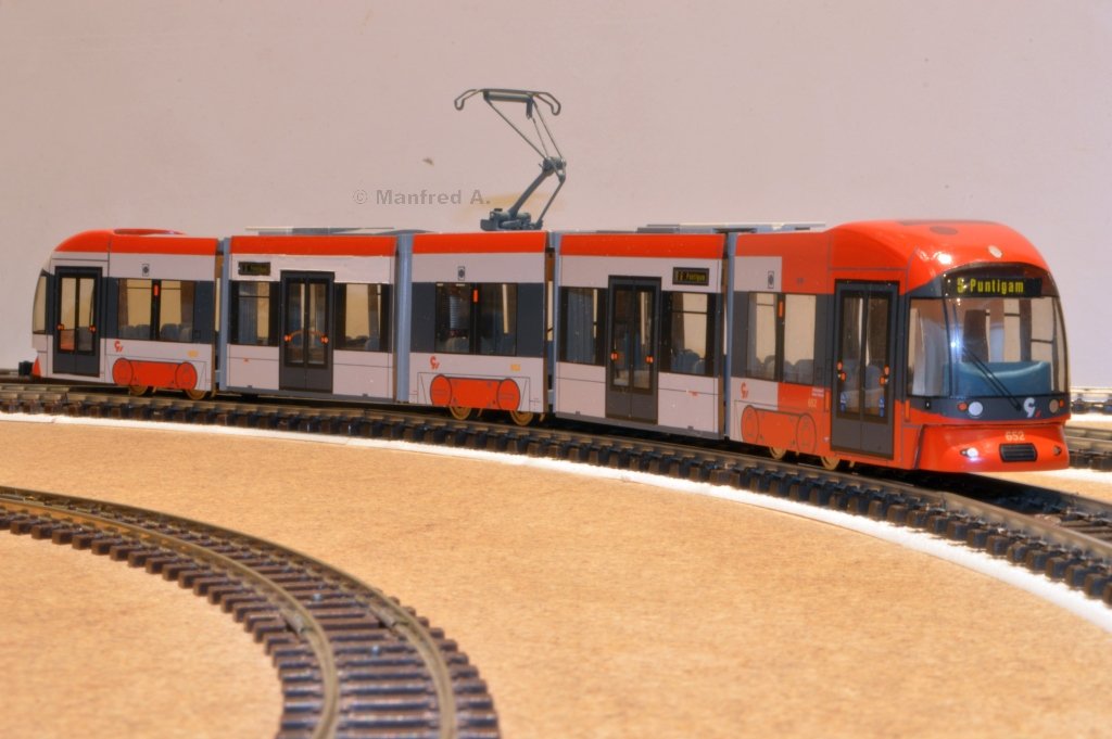 Graz-652-rotweiss-1.jpg